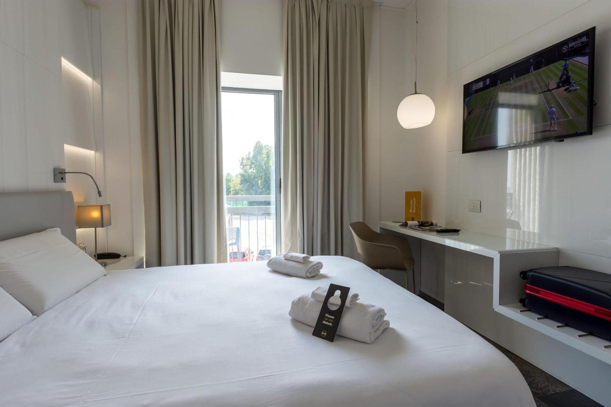 B&B Hotel Savona Kültér fotó